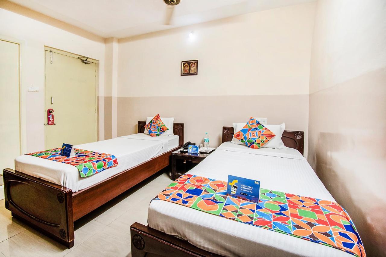 Fabhotel Aditya Yatri Nivas - Nr Tirupati Railway Station Exteriör bild