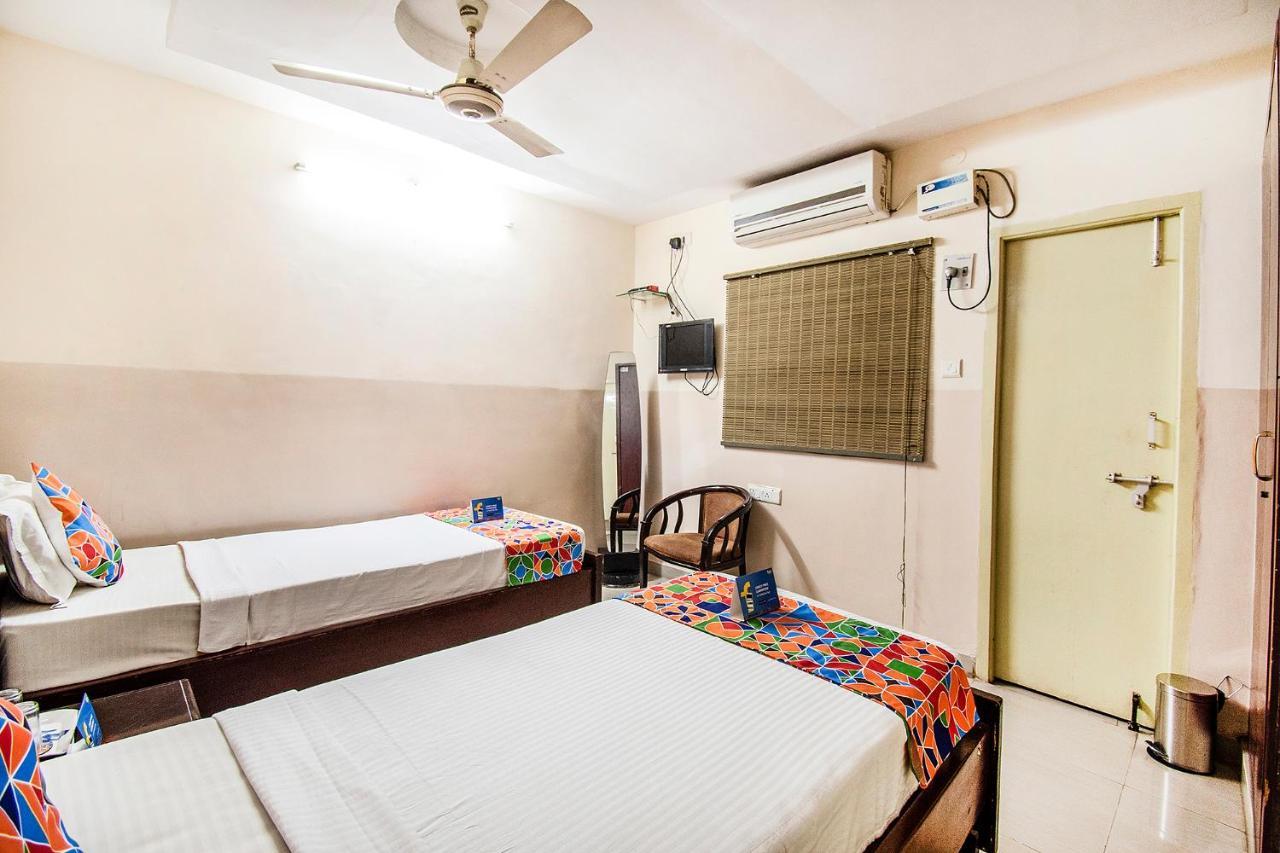 Fabhotel Aditya Yatri Nivas - Nr Tirupati Railway Station Exteriör bild
