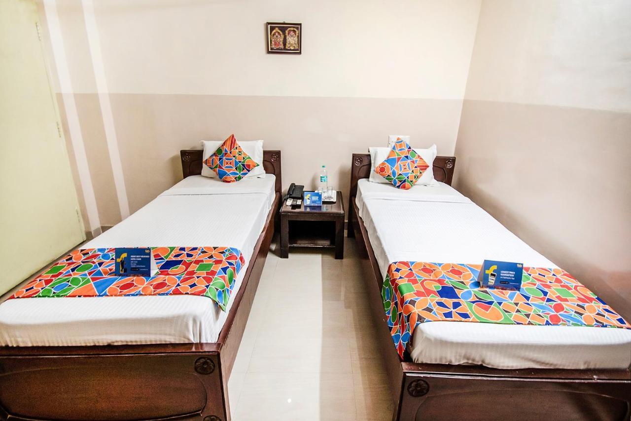 Fabhotel Aditya Yatri Nivas - Nr Tirupati Railway Station Exteriör bild