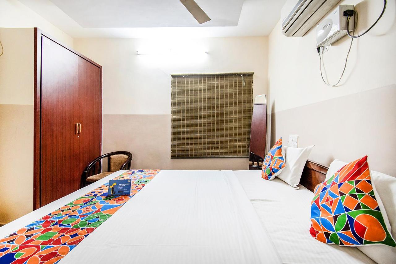 Fabhotel Aditya Yatri Nivas - Nr Tirupati Railway Station Exteriör bild